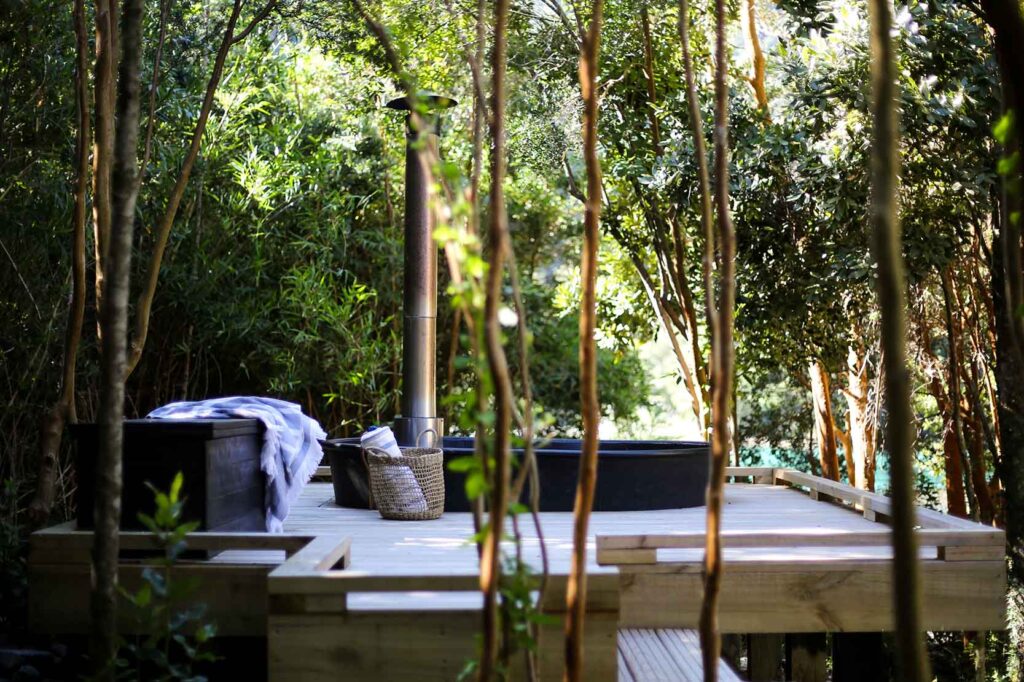 Gallery - soaking tub